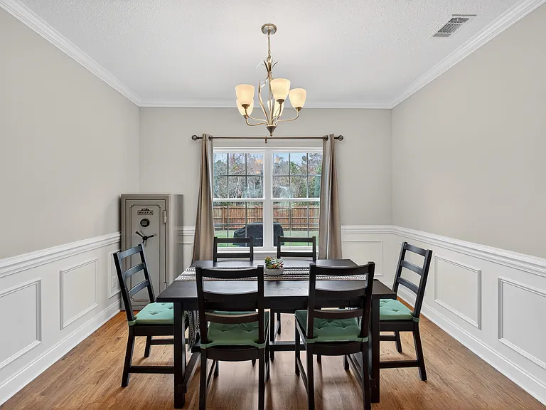 245 Alcott Cir — Photo 9