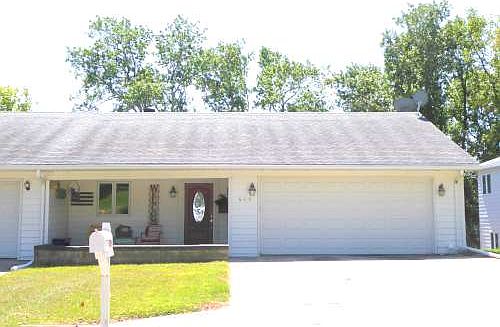 409 19th Street, Windom, Mn 56101-500