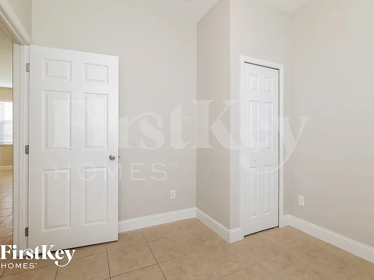 419 Eagle Dr — Photo 10