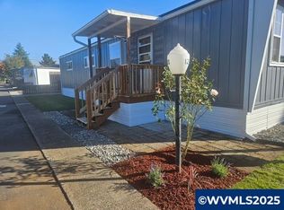 16901 SE Division St UNIT 123, Portland, OR 97236