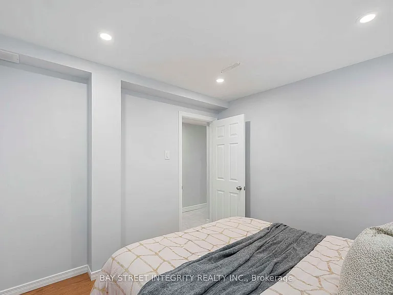 22 Dunbar Cres — Photo 12