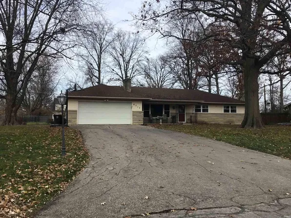6717 Woodcrest Dr, Fort Wayne, IN 46815