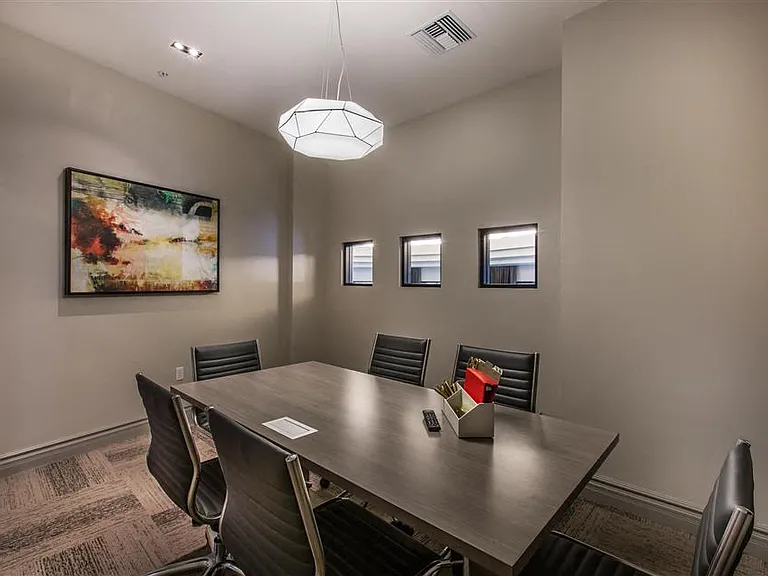 Venue Apartments — Photo 21