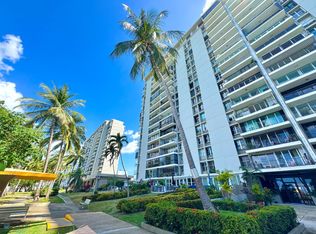 6L Villas Del Mnr, Carolina, PR 00979