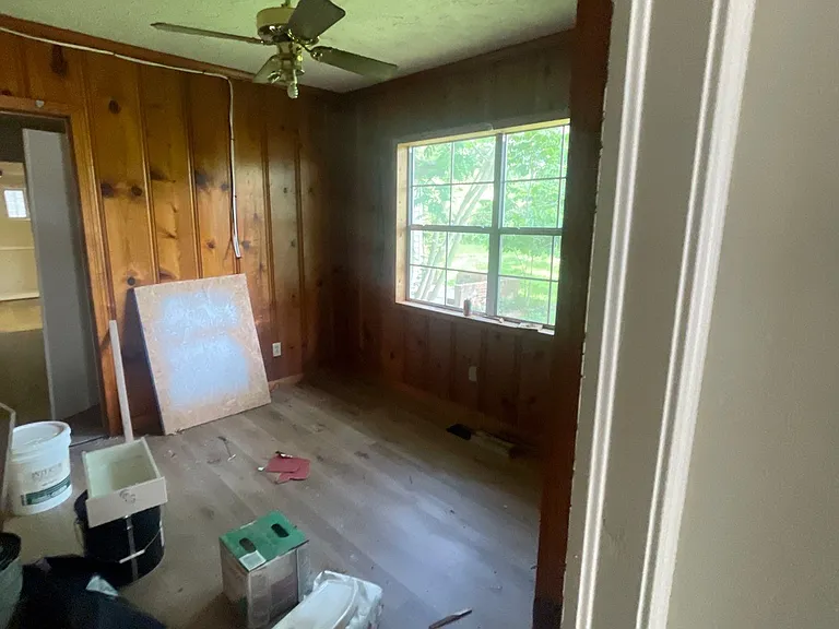 1032 Stuart St — Photo 10