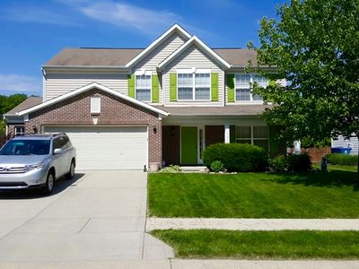 11990 Gatwick View Dr, Fishers, IN, 46037