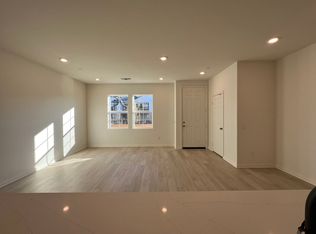40081 E Huntington St, Ontario, CA 91761
