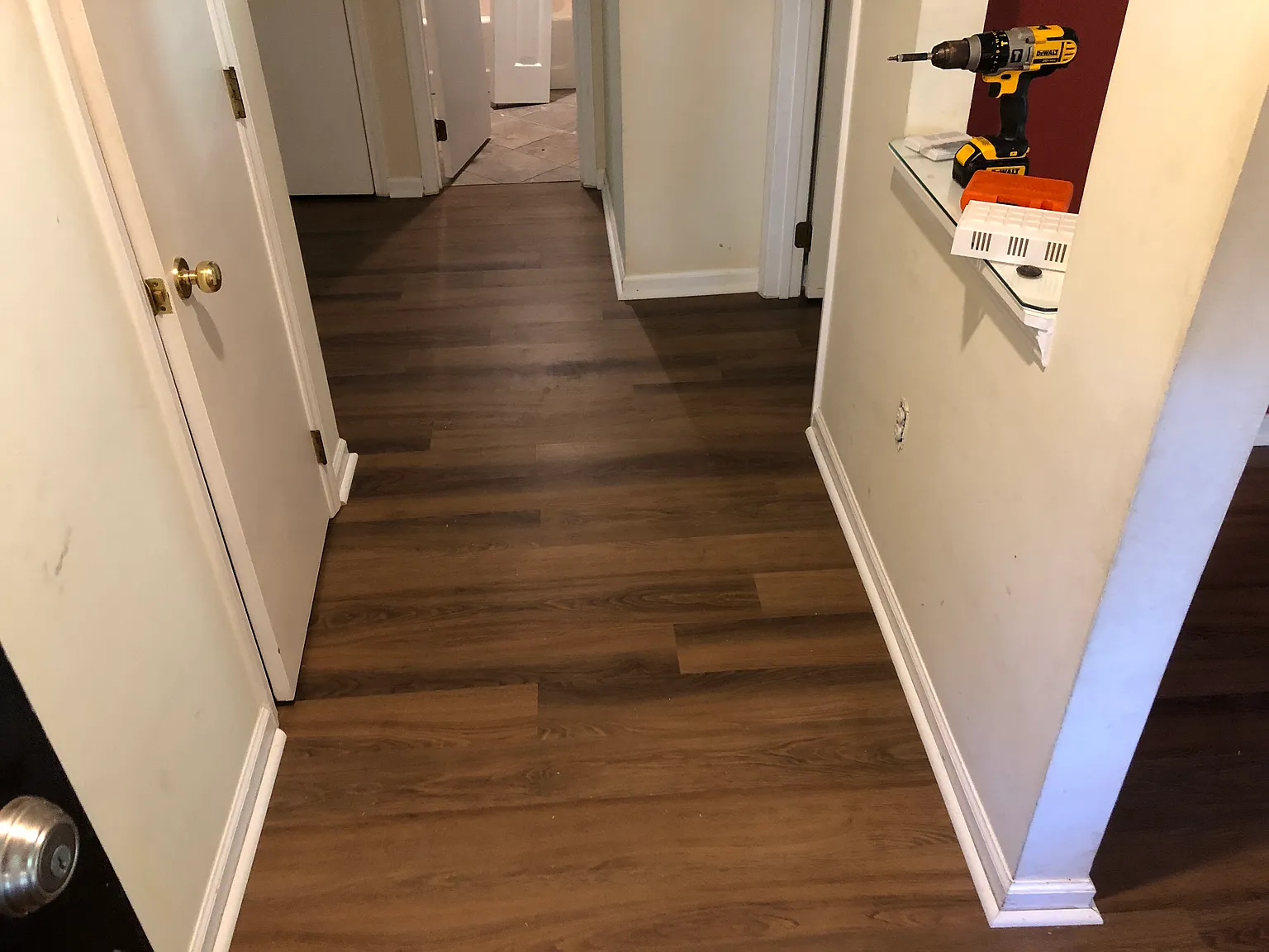 3 bed, 1300 sqft, $2,100 — Photo 3