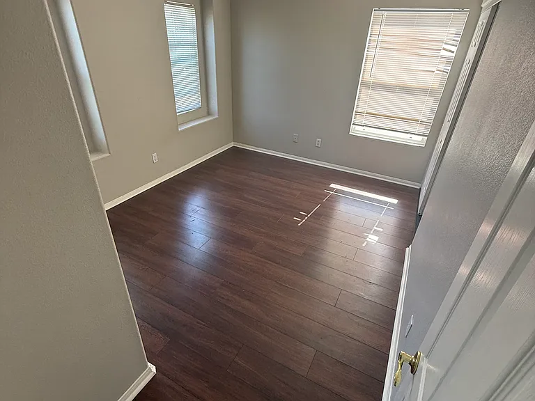 11530 Trailbrook Ln — Photo 12