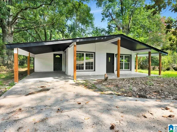 2188 Rocky Ridge Rd, Birmingham, AL 35216