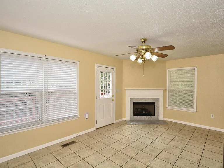 17211721 Maralyn Dr — Photo 14