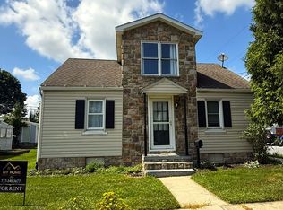 801 W Cherry St, Palmyra, PA 17078