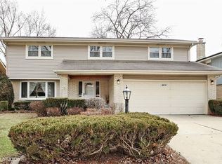 8639 W Normal Ave, Niles, IL 60714