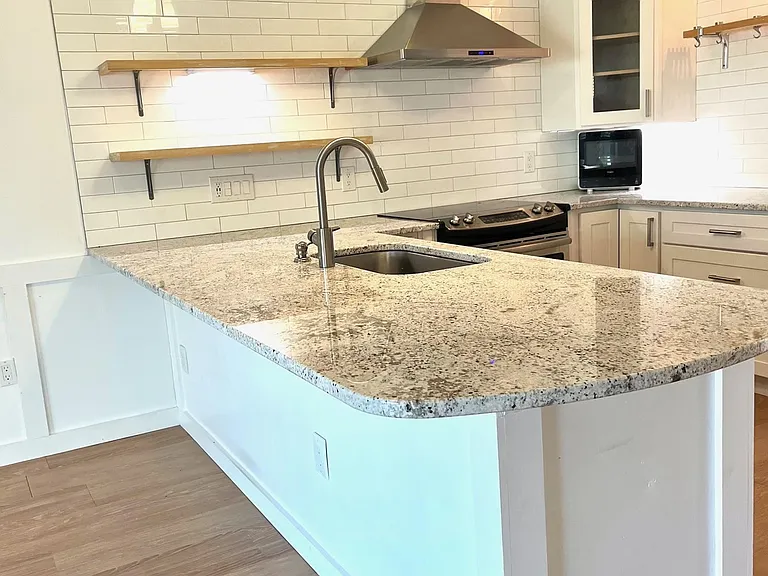 1800 Eastwood Rd #206 — Photo 9