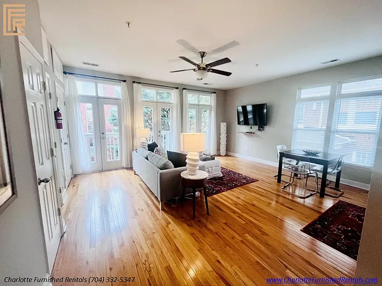 934 Gracie Way — Photo 8
