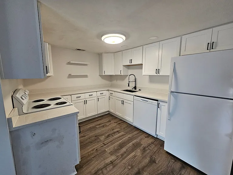 3339 Lakecrest Rd — Photo 9