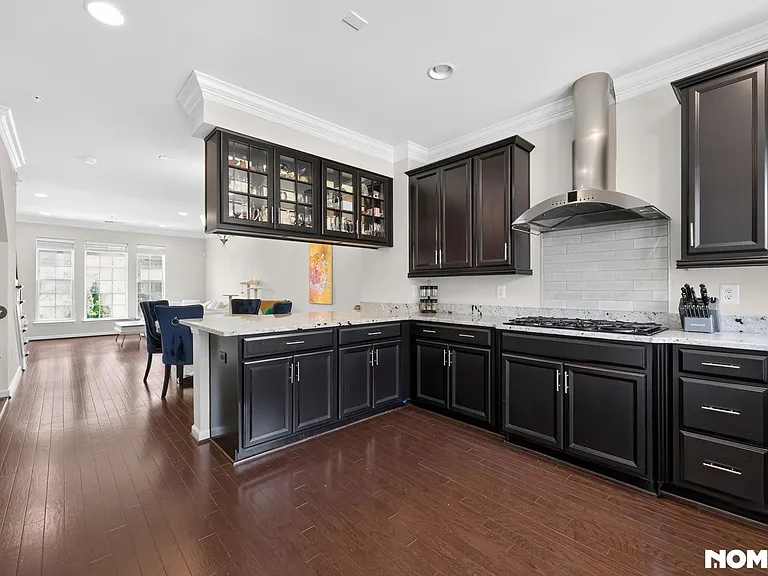 817 Fair Winds Way — Photo 13