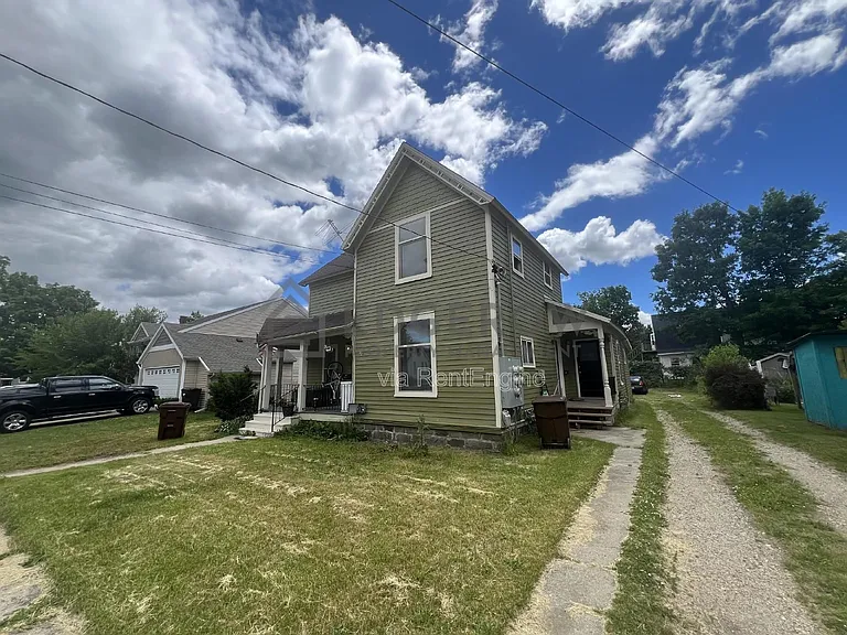 136 Centennial St #3 — Photo 1