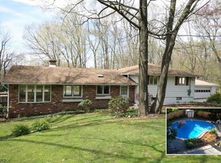 118 E Mountain Rd, Sparta, NJ 07871