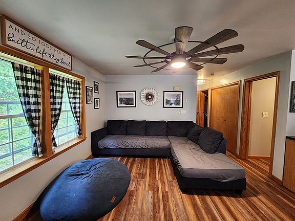 4th image of 44 Mystery Mountain Ln