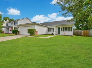 8054 Long Shadow Ln, North Charleston, SC 29406