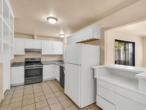 5th image of 7120 25th Ave