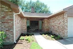2nd image of 809 Driftwood St