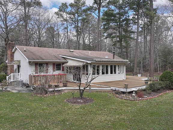 4th image of 9829 Bantry Rd
