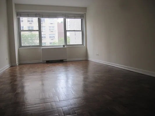 Rented by Citi Habitats | media 10