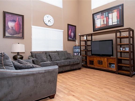 5th image of 7802 Maroon Peak Dr