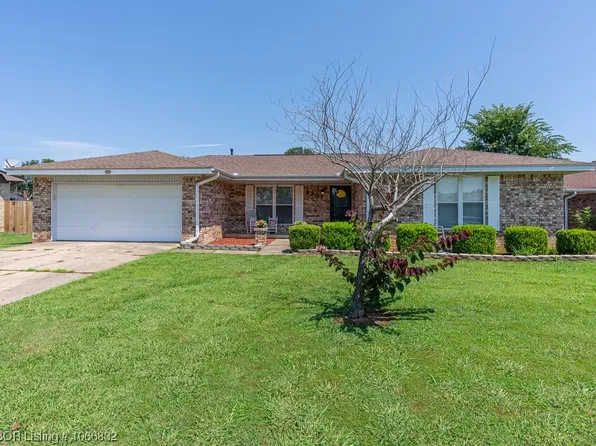 6207 Gary Ln, Fort Smith, AR 72903