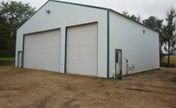 5th image of 23870 Conrad Ave