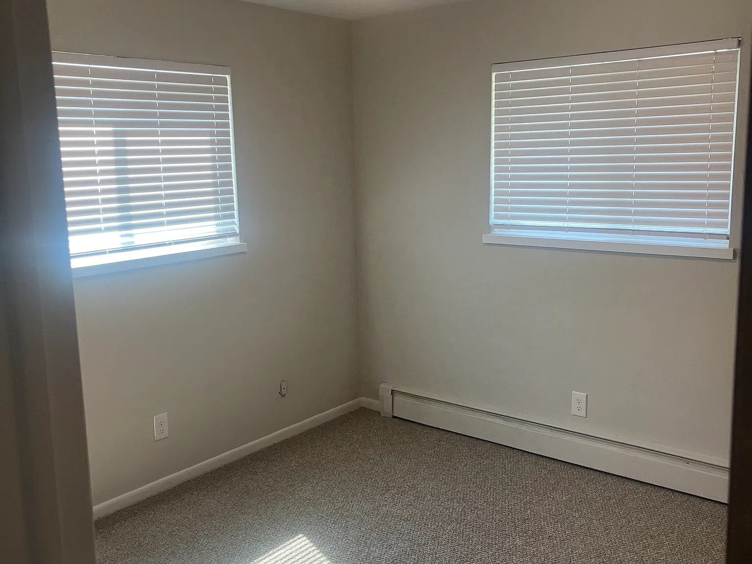 2 bed, 800 sqft, $1,550 — Photo 4