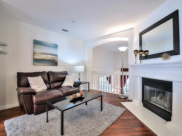 3271 Shiraz Pl — Photo 9