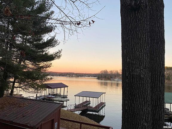 2nd image of 249 S Lakeshore Dr