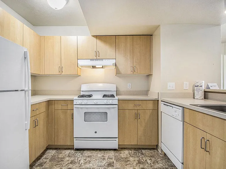 Indian Lakes Apartments — Photo 89