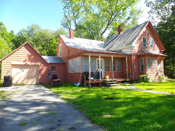 140 Old Point Avenue, Madison, ME 04950