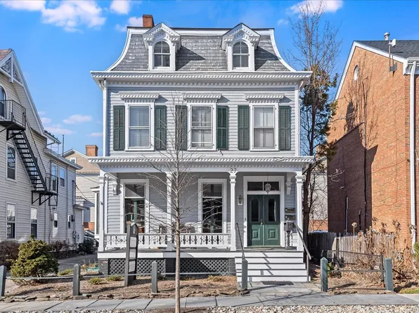 27 Dehart St #2, Morristown, NJ 07960