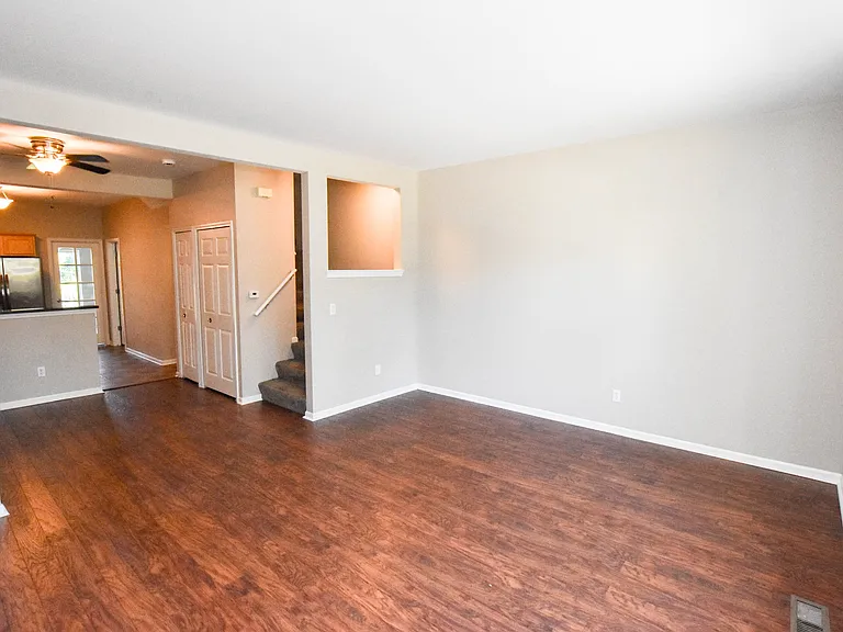 2180 Knotty Pine Trl — Photo 8