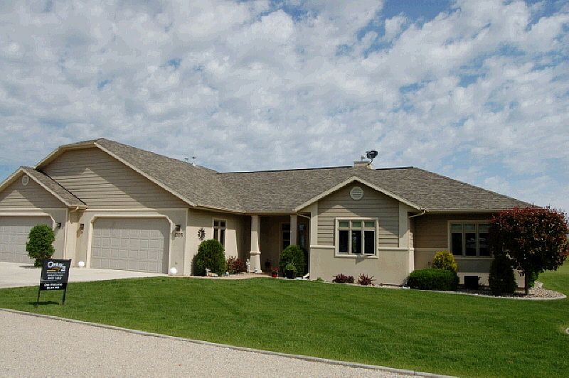 1st image of 4025 Fox Hollow Dr