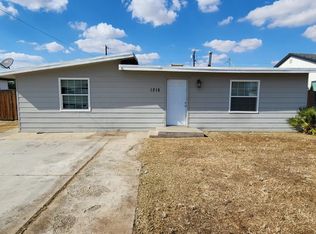 1218 Woodrow Ave, Bakersfield, CA 93308
