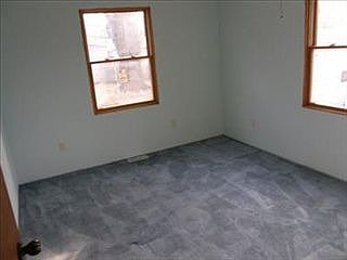 2nd image of 1572 Park Ave