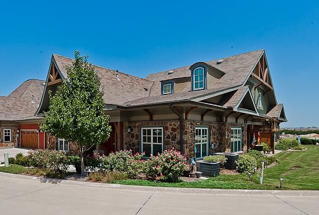 1st image of 5305 Sutton Cir