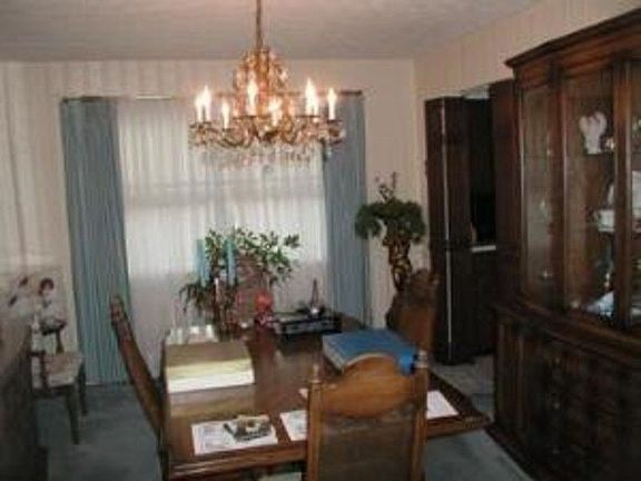4th image of 10245 Maria Ave