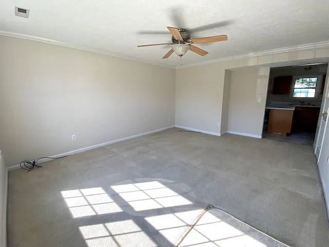 9926 W Midland Way — Photo 3