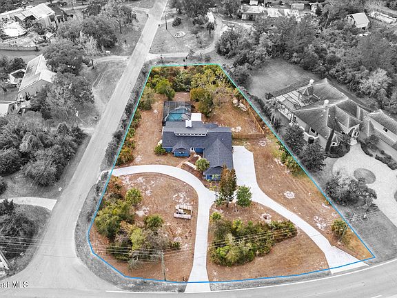 3rd image of 470 S Carpenter Rd