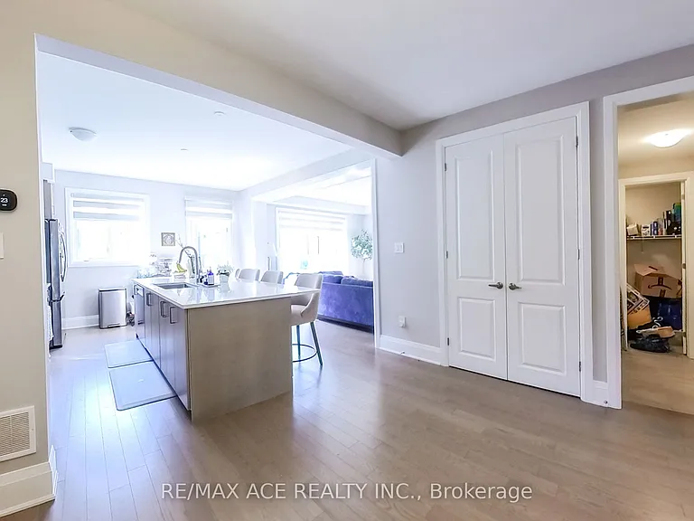 261 Marigold Ct — Photo 10