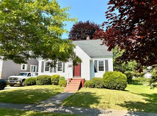 215 Potter St, Alpena, MI 49707