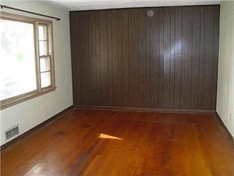 3rd image of 6226 Webster Ave