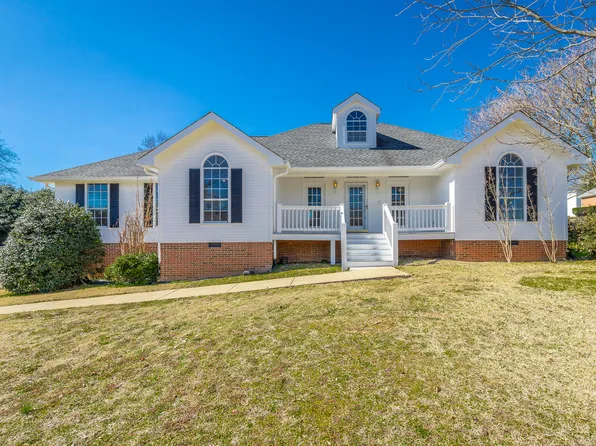 8519 Nesting Trl, Ooltewah, TN 37363